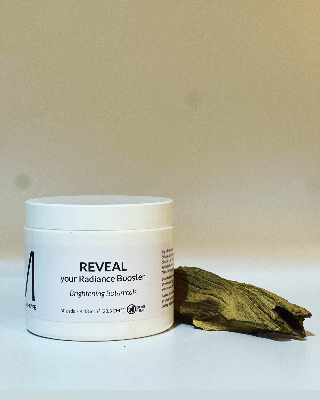 REVEAL YOUR RADIANCE BOOSTER - Brightening Botanicals